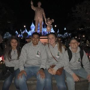 Meet your Posher, Chloe